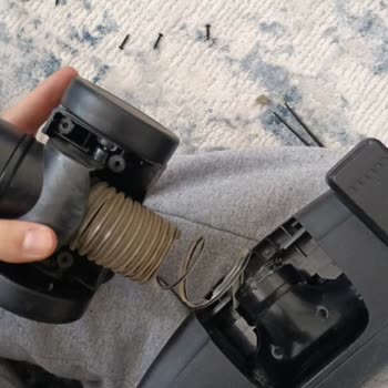 Başlık Hortumu Kısa Sürede Yırtıldı, Garanti Kapsamında Ücretsiz Değişim Talebi