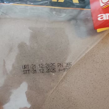 CarrefourSA’da Raflarda Satılan Sağlıksız 'Anket Et' Ürünü