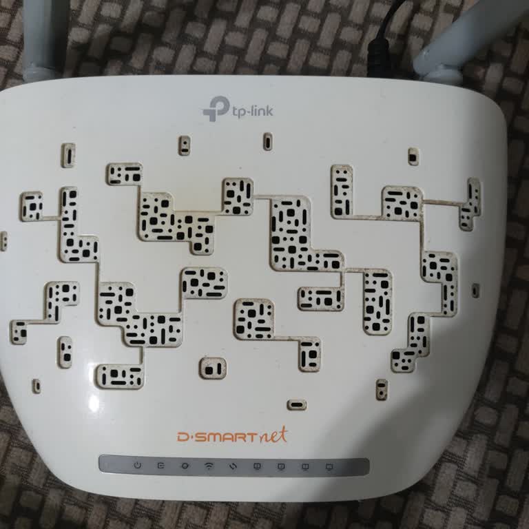 D-Smart Net Modem Arızası Sonrası Uzun Servis Bekleyişi Ve İzinsiz Sözleşme Yenilemesi