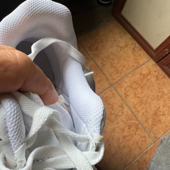 Orijinal Satılan Replika Ayakkabı Ve Faturasız İade Sorunu