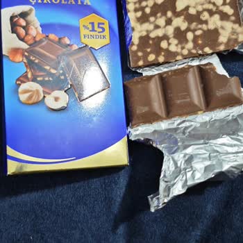 Yalova Altınova BİM Şubesinde Küflü Çikolata Satışı Sağlık Riski Oluşturdu