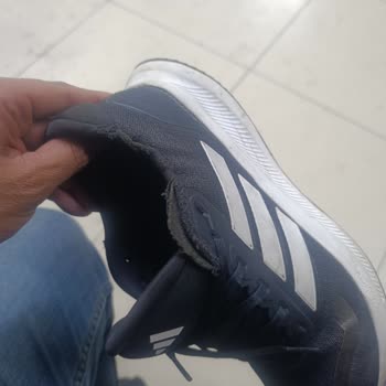 Üretim Kusuru İddiası İle 9 Ayda Yırtılan Ayakkabımın Değişimi