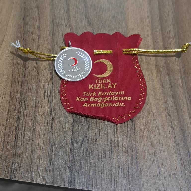 Türk Kızılay Gümüş Madalyanın Özensiz Verilmesi