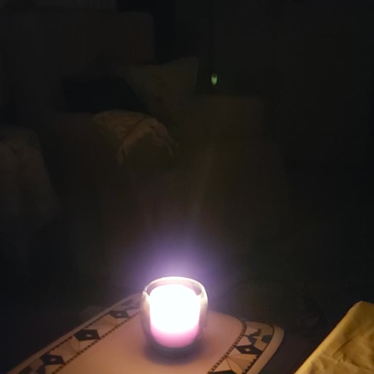 İzmir Bayraklı’da Sürekli Uzun Süreli Elektrik Kesintileri Ve Isınma Sorunları