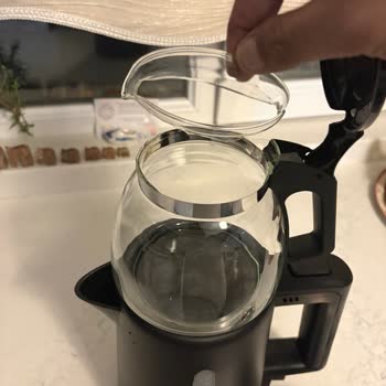 Kiwi Çaydanlık Cam Kısmı Çatladı Ve Kendiliğinden Kapanıyor, Tam İade Talebi