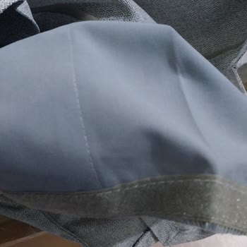 İKEA Koltuk Takımının Düşük Kalitesi Ve Renk Farkı