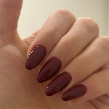 Atelier Nail & Beauty'de Hatalı Uygulama Ve Şiddetli Ağrı Nedeniyle Ücret İadesi Talebi