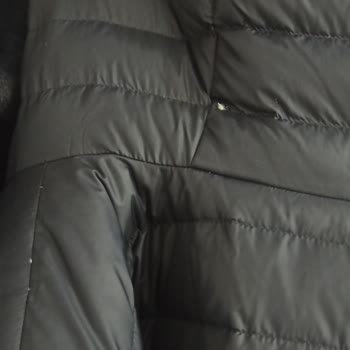 The North Face Kaz Tüyü Montunda Yoğun Tüy Kaybı ve Ayıplı Ürün Değişimi Talebi