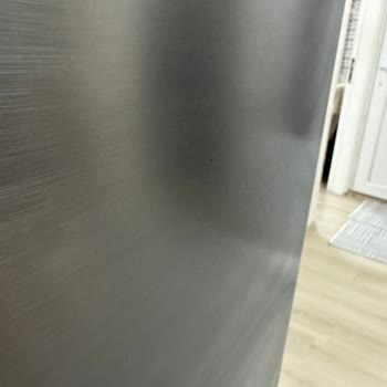 Arçelik Buzdolabının Teslimatında Çizikler Ve Kaba Davranış!