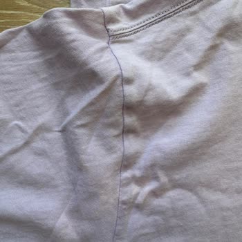 Sneaks Up Champion Tişörtte Renk Solması Ve Ton Farklılıkları Ayıplı Ürün