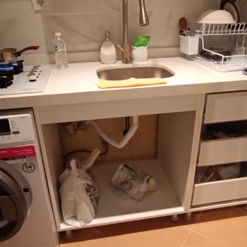 Armut Zamanında Teslim Edilmeyen Mutfak Dolabı Ve 100.000 TL'lik Ödeme Mağduriyeti