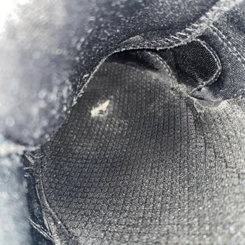 Skechers Ayakkabısının 3 Ayda Delinmesi Ve İade Talebi