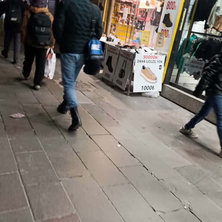 Sıhhiye Şubesinde Personelin Soğuk Ve Yardımsız Davranışı