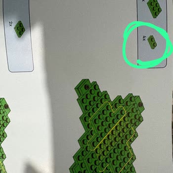 Eksik Parçalar Ve Yanıltıcı Görseller Nedeniyle Lego Çam Ağacı Seti Mağduriyet Yaratıyor