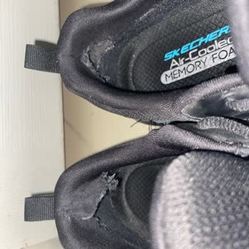 Skechers Ayakkabısında Kısa Sürede Topuk Yırtığı Ve Değişim Talebi