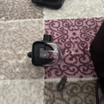 Hepsiburada'dan Gelen Kahve Makinesinin Süt Haznesi Kırık Ve Çözüm Yok