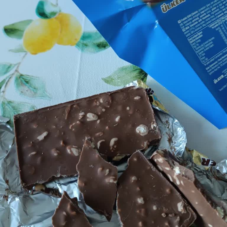 Ülker Fındıklı Çikolatası Bozulmuş, Çocuklar Hayal Kırıklığı Yaşadı