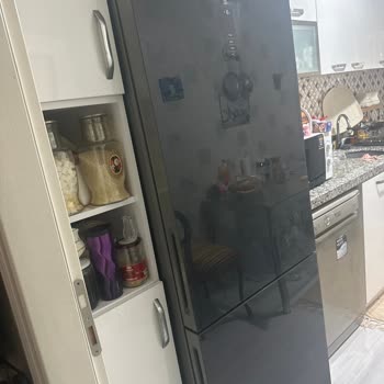 Hoover Buzdolabında Sürekli Donma Sorunu Ve Yetersiz Servis