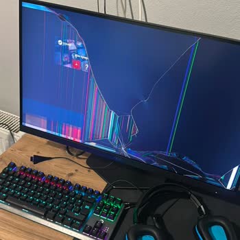 Kırık Monitör Teslimatı İçin Tam İade Talebi