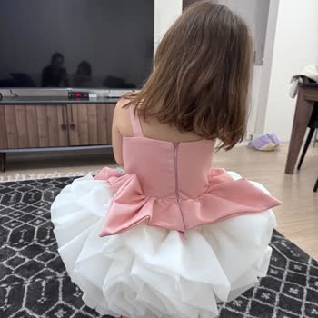 Larissa Gogel’den Aldığım Elbiseye Yanıtsız İade Talebi