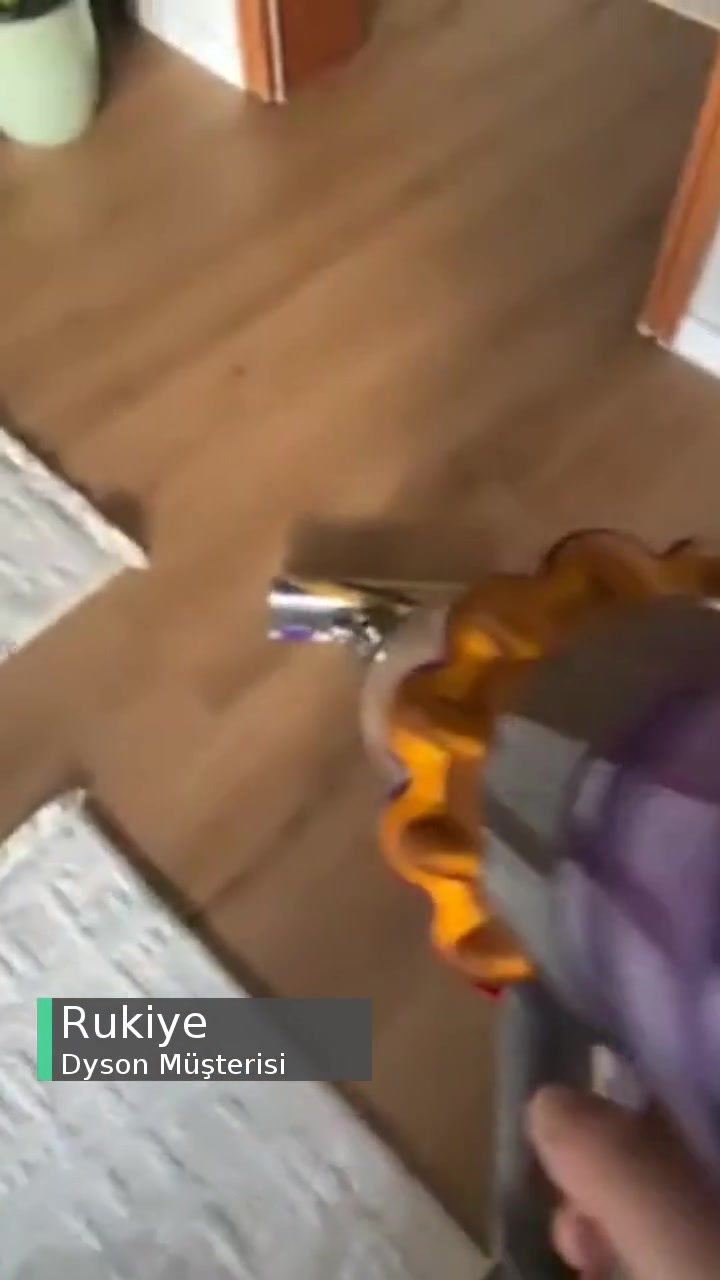 Dyson Süpürgemin Ücretsiz Yapılmasını Talep Ediyorum! videonun kapak resmi