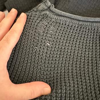 Sipariş Edilen Kazak Ve Sweatshirt Yerine Dolgulu Yuvarlak Parça Gönderildi