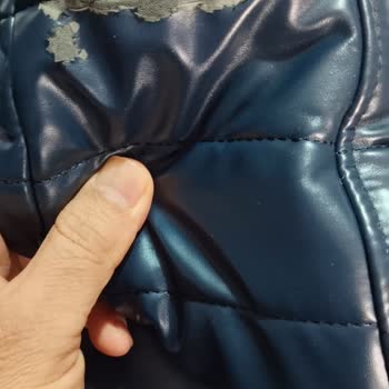 Kısa Sürede Deri Dökülmesi Yaşadığım Montda Garanti Süresi Nedeniyle Çözüm Bulunamadı