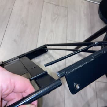 Hawk Future Coal Koltuğunun Alt Metal Çerçevesi Normal Kullanımda Kırıldı