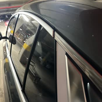 Arka Kapı Camı Bozuk, Müşteri Hizmetine Ulaşamıyor