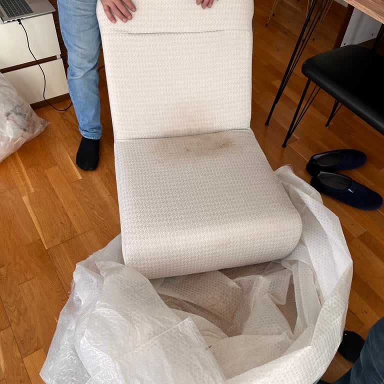 Modalife Lekeli Koltuk ve Geciken Teslimatlar