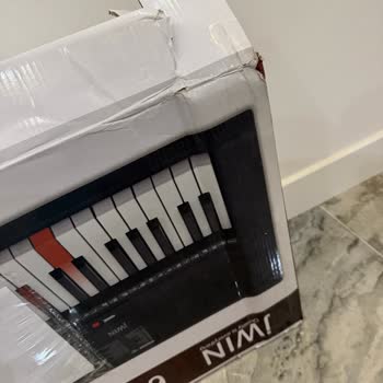 Kırık Ürün Teslimatı Ve İade Sürecindeki İhmal Müşteriyi Mağdur Ediyor