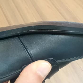 Hotiç Ayakkabı Tabanı Açıldı, Değişim Veya İade Talebi
