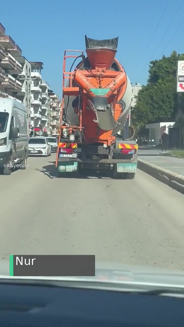Hatay Büyükşehir Belediyesi Yola Ve Araçlara Zarar Verme videonun kapak resmi