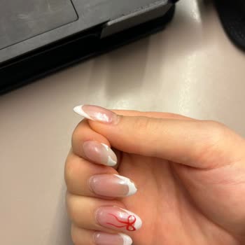 Drtu Aesthetic & Nail Art Studio Verdiğim O Kadar Ücret Karşısında Aldığım Bir Hizmet Yok Ortada!