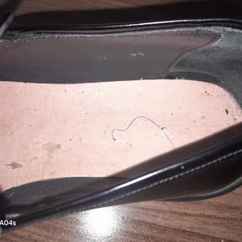 Ayakkabının Yanlış Numara Etiketi Ve Değişim Reddi