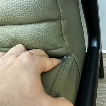 Doğtaş Mobilya Gloria Berjer Bir Hafta İçinde Yırtıldı Ve Değişim Hakkı Reddedildi