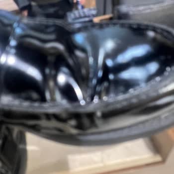 13.000 TL'lik Ayakkabının Beş Ayda Açılan Tabanı Ve Çatlayan Üstü, Ücretsiz Değişim Talebi