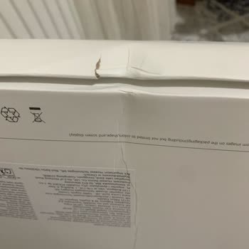 Kırık Kutu Ve Bükülmüş Tablet İçin Ücretsiz Değişim Talebi