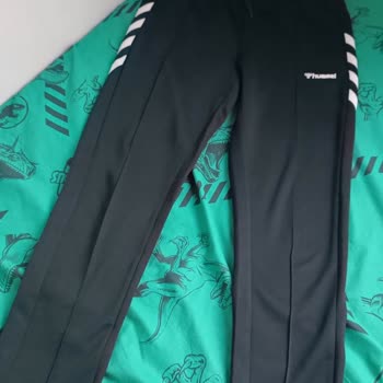 Hummel Eşofmanda Hızlı Tüylenme Ve Yıpranma Nedeniyle İade Talebi
