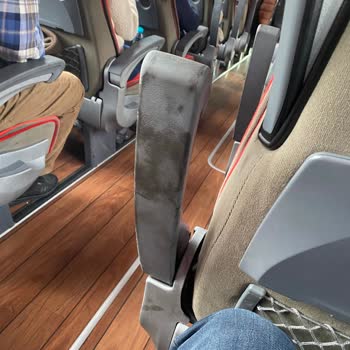 Kamil Koç Otobüsünde Uzun Gecikme ve Kirli İç Mekan