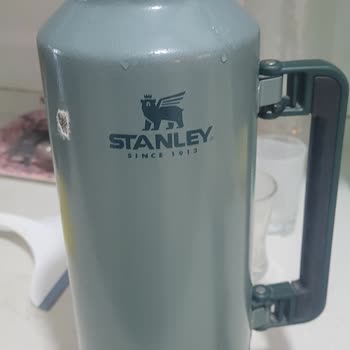 Erimiş Kapaklı Stanley Termosu İçin Garanti Reddi Ve Sağlık Tehlikesi