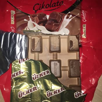 Ülker Çikolatası Bozuk Çıkıyor, Güvenimiz Sarsılıyor