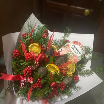 Sipariş Edilen Büyük Çiçek Görseliyle Uyuşmayan Gerçek Boyut