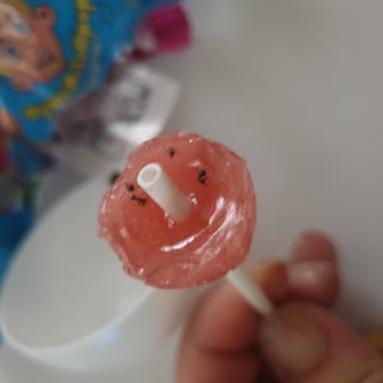 Toybox Şekerinde Böcekler Ve Hijyen Sorunu