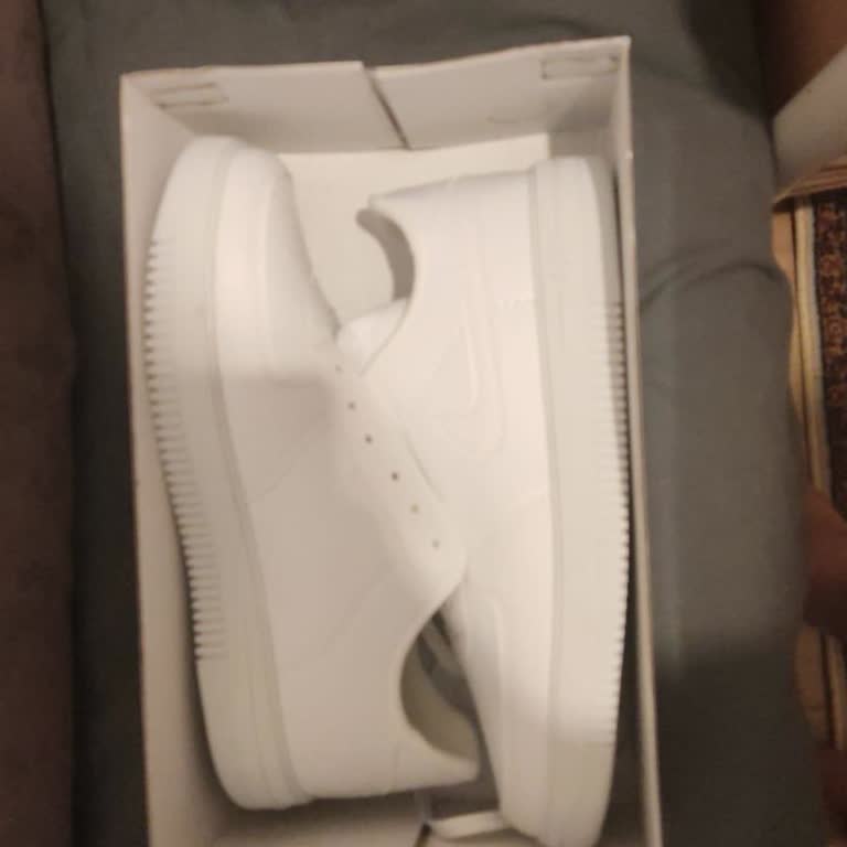 Yanlış Ayakkabı Gönderildi, İade Ve Cevap Bekliyorum