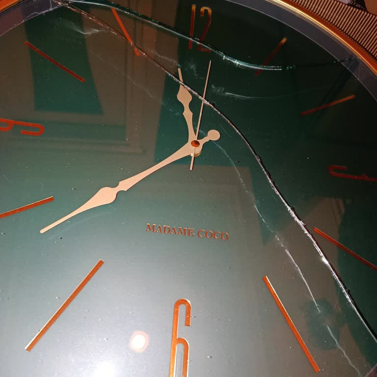 Kırık Saat İçin Değişim Talebinde Engelleme Ve Destek Yokluğu