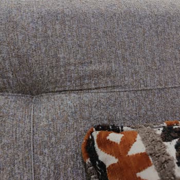 Modalife Mersin’de Ayakları Ve Kumaşı Ayıplı Koltuklar, Cayma Hakkı Reddedildi