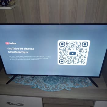 Android TV'de YouTube Uygulaması 'Bu Cihazda Desteklenmiyor' Hatası Sürekli Tekrarlıyor