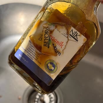 Beyorganik Bey-Atom Şişesinin Ani Patlaması Güven Endişesi Yaratıyor