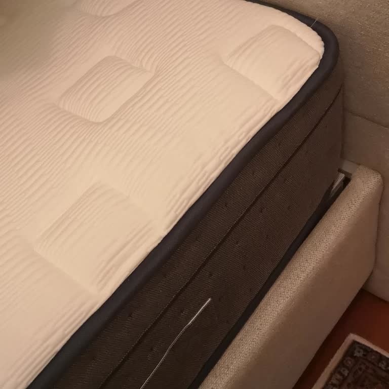 Üç Aylık Süren Koku Sorunu Ve Yatak Değişim Talebi